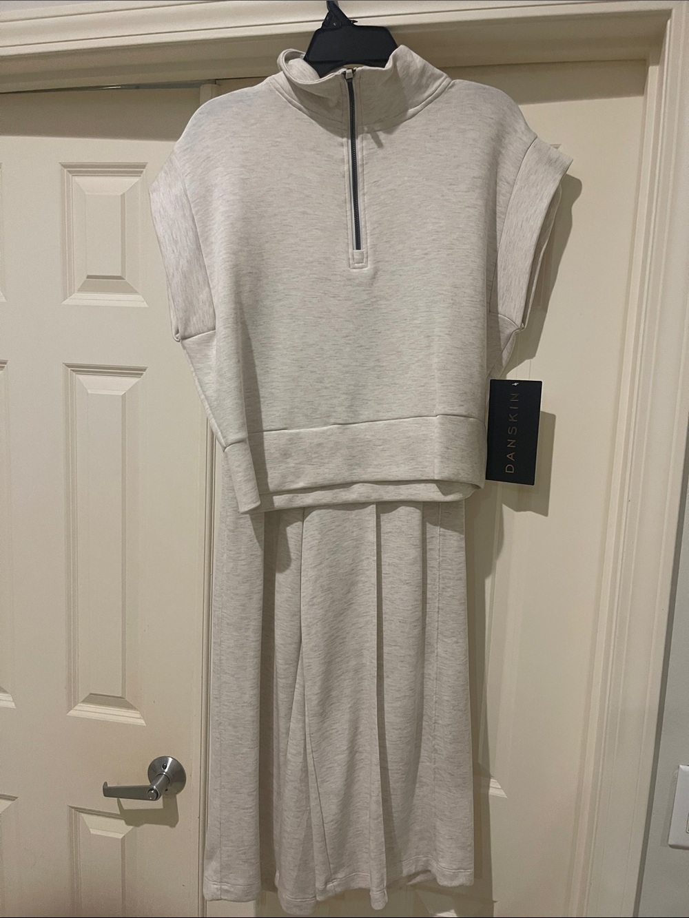 Danskin Light Heather Gray Short-Sleeve Zip Top and Skirt Set